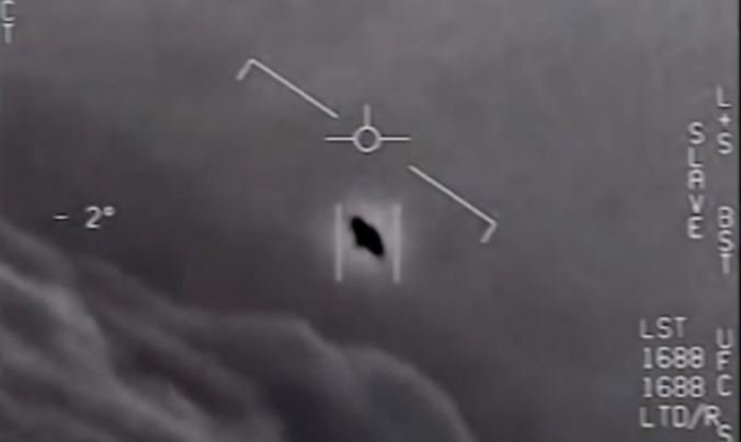 الأجسام الطائرة المجهولة (UFOs)